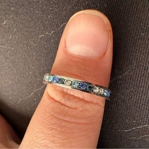 Elegant Blue and Silver Women's Ring